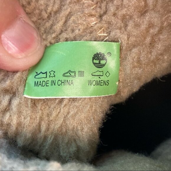 TIMBERLAND Sz  9 Sherpa Lined Suede Lace Up Boots - Picture 6 of 12